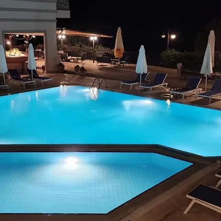 Azure Haven - A Seaside Retreat Surrounded By Nature Kaş