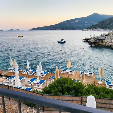 Azure Haven - A Seaside Retreat Surrounded By Nature Kaş